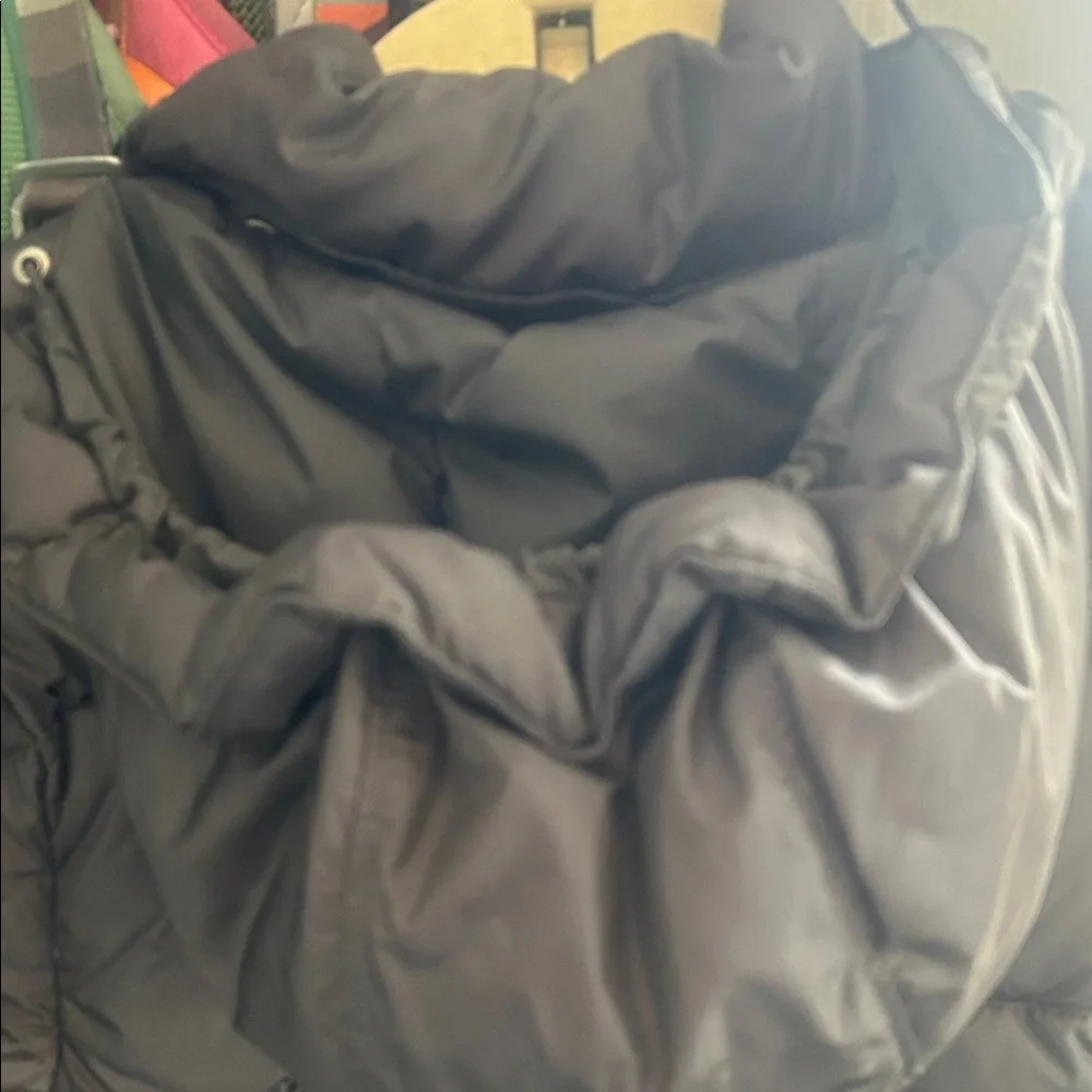 The North Face Charcoal Gray Puffer Coat - Picture 9 of 10
